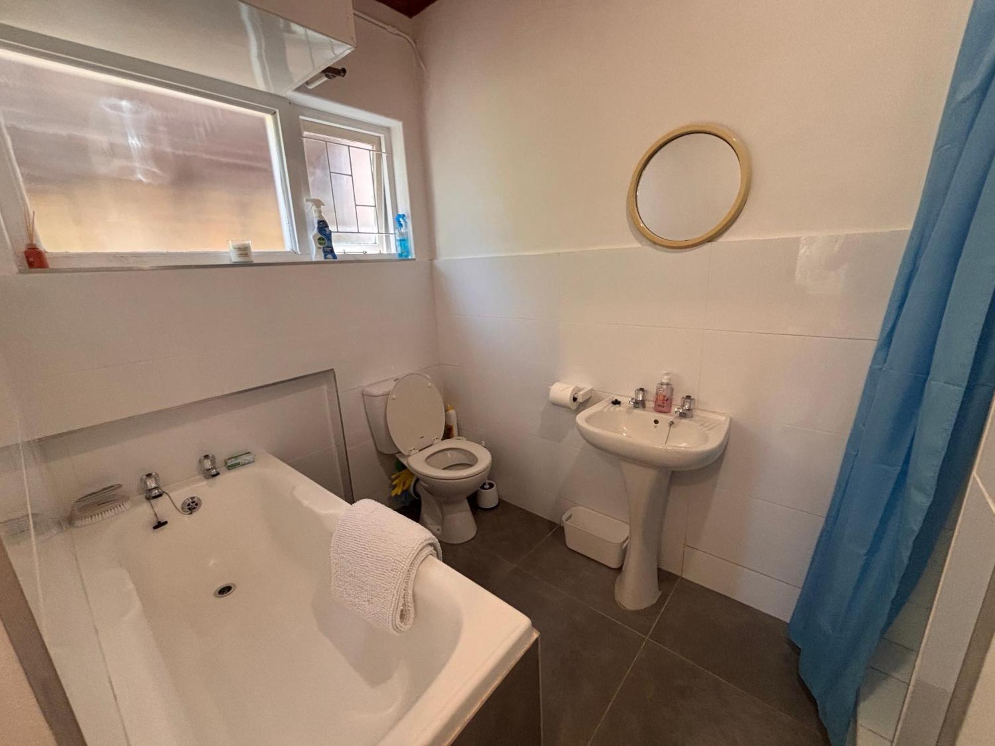 Highlands Self Catering Apartment Cape Town Exterior photo